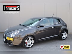 Alfa Romeo MiTo - 0.9 TwinAir 100PK Esclusivo Leder/Clima/Parkeerhulp