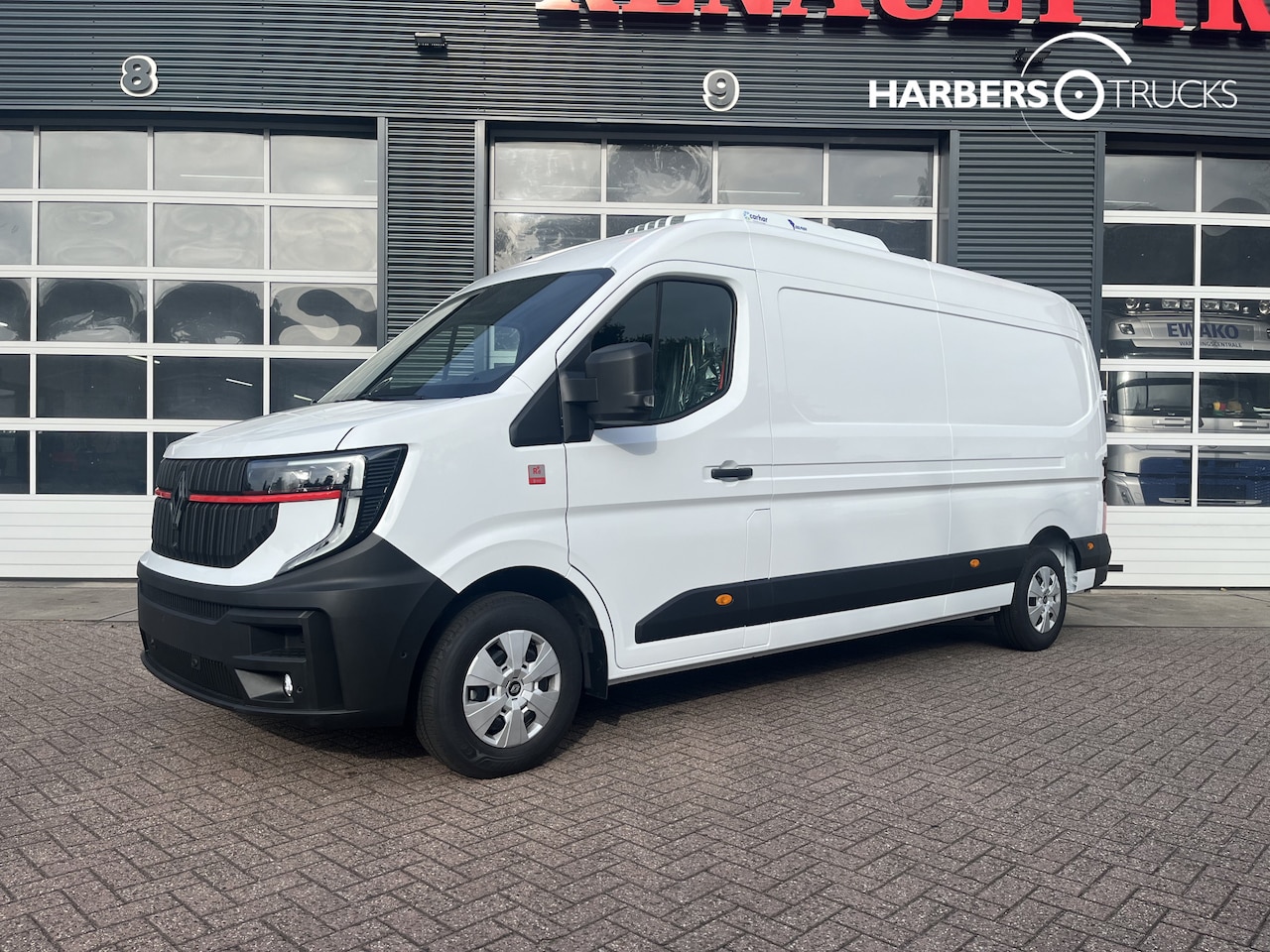 Renault Master - Red Edition L3H2 koel/vries 150PK - AutoWereld.nl
