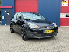 Ford Fiesta - 1.3-8V Cool & Sound | Nieuwe APK |