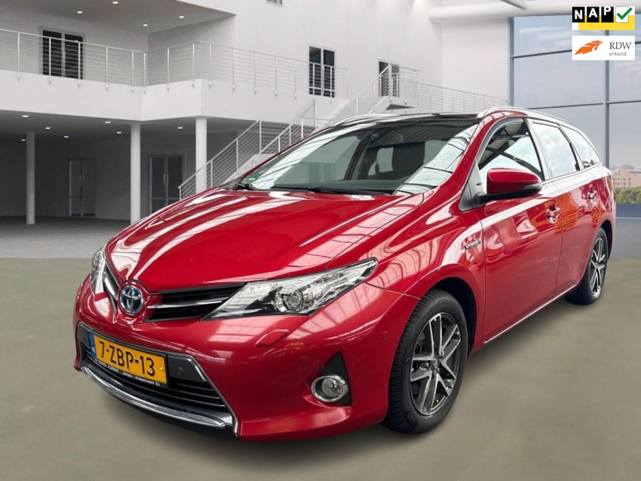 Toyota Auris Touring Sports - 1.8 Hybrid Lease 1.8 Hybrid Lease - AutoWereld.nl