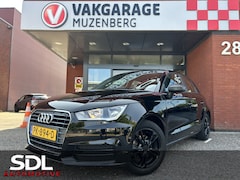 Audi A1 Sportback - 1.0 TFSI Sport // AIRCO // STOELVERWARMING // LICHT METALEN VELGEN // KEY LESS ENTRY