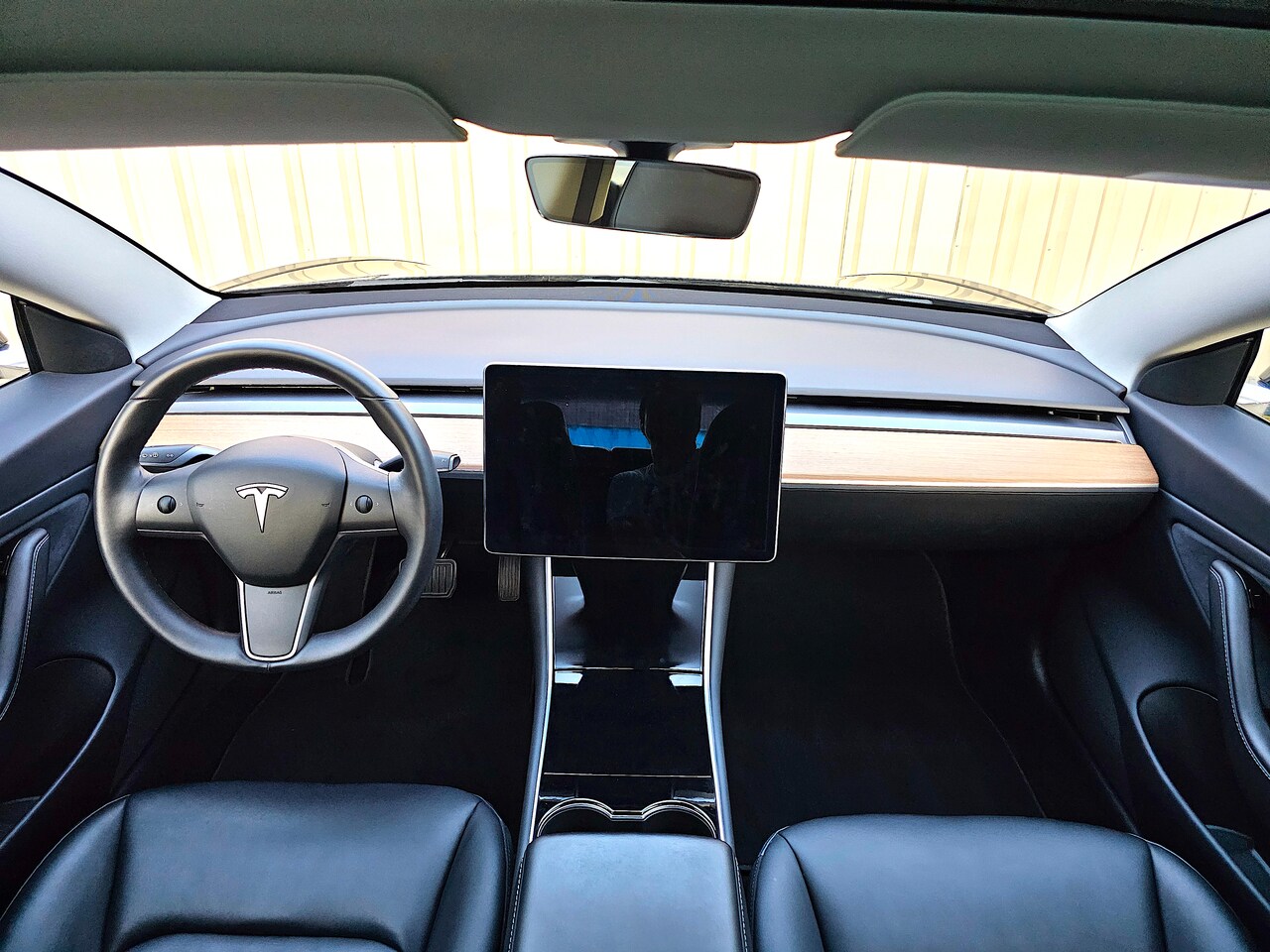 Tesla Model 3 - Long Range Panorama 19" lichtmetalen velgen