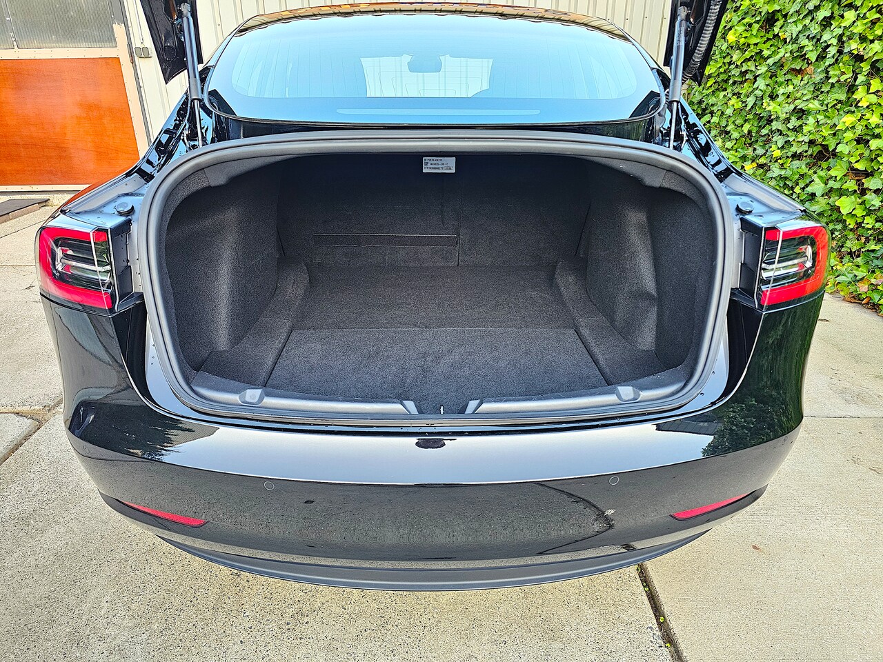 Tesla Model 3 - Long Range Panorama 19" lichtmetalen velgen
