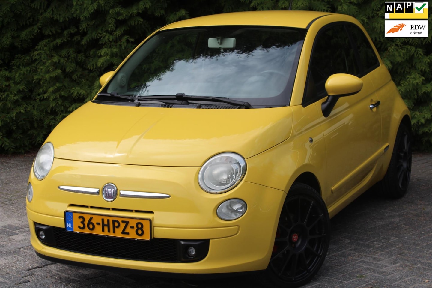 Fiat 500 - 1.4-16V Sport 101PK | Climate Control | Lichtmetalen velgen | Elektrische ramen | Lederen - AutoWereld.nl