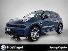 Lynk & Co 01 - 1.5 PHEV | NIEUWE AUTO | Schuifdak | 360 Camera | Adaptive Cruise | Stoelverwarming