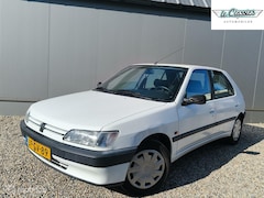 Peugeot 306 - 1.8 XT | AUTOMAAT | 5DRS | 55DKM | TREKHAAK