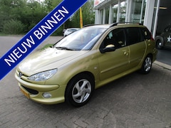 Peugeot 206 SW - 1.4-16V XS Inruilkoopje Zo mee