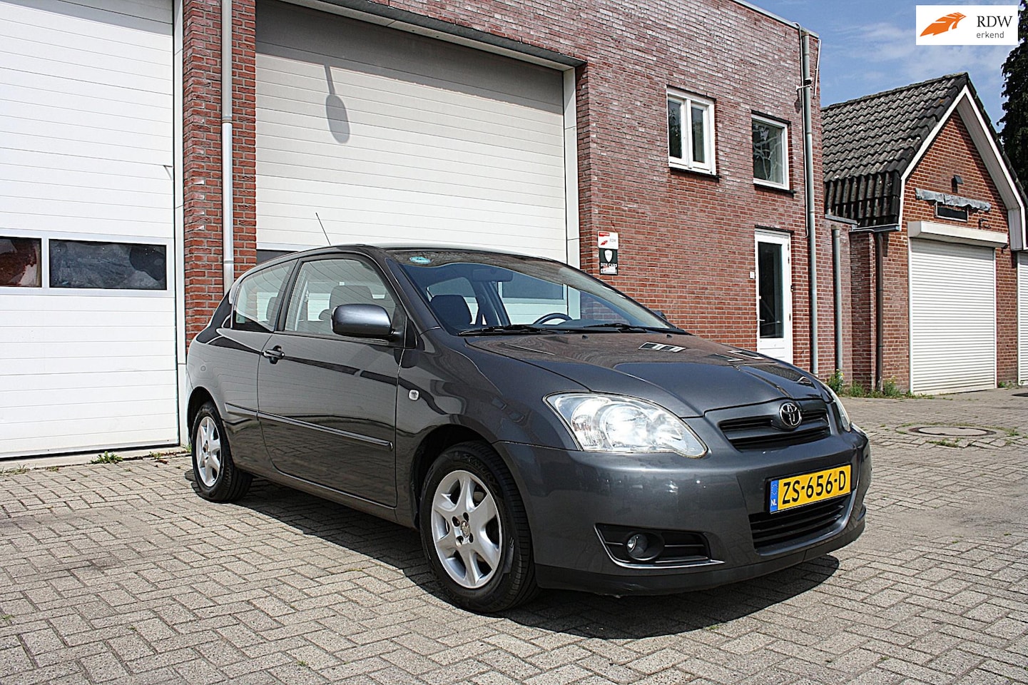 Toyota Corolla - 1.4 VVT-i - AIRCO - Verwarmde Stoelen - Grote beurt gehad - AutoWereld.nl