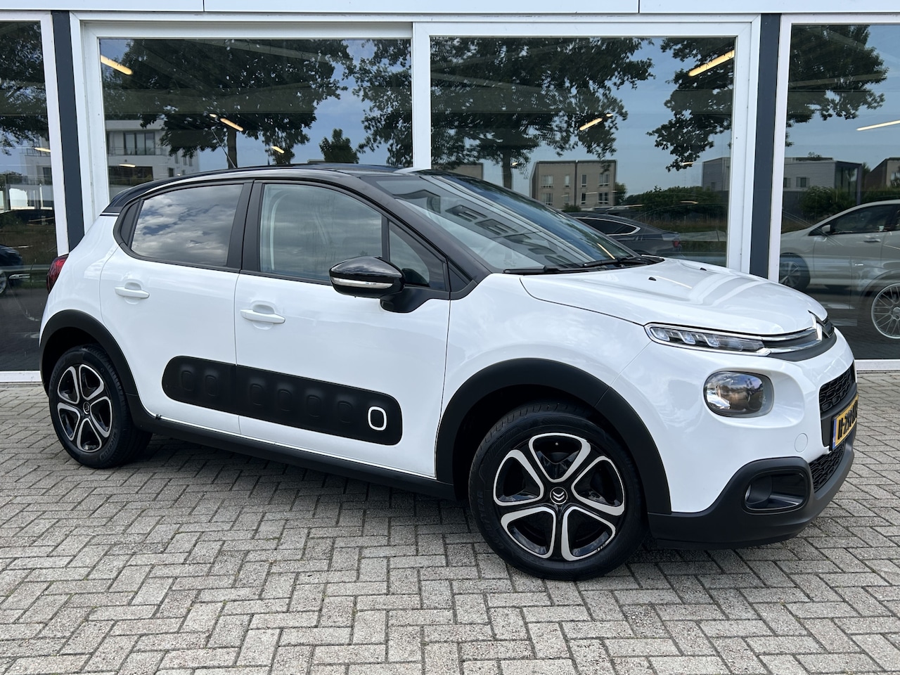 Citroën C3 - 1.2 PureTech S&S Feel Edition 50% deal 5.225,- ACTIE Carplay / LMV / Clima / Cruise - AutoWereld.nl