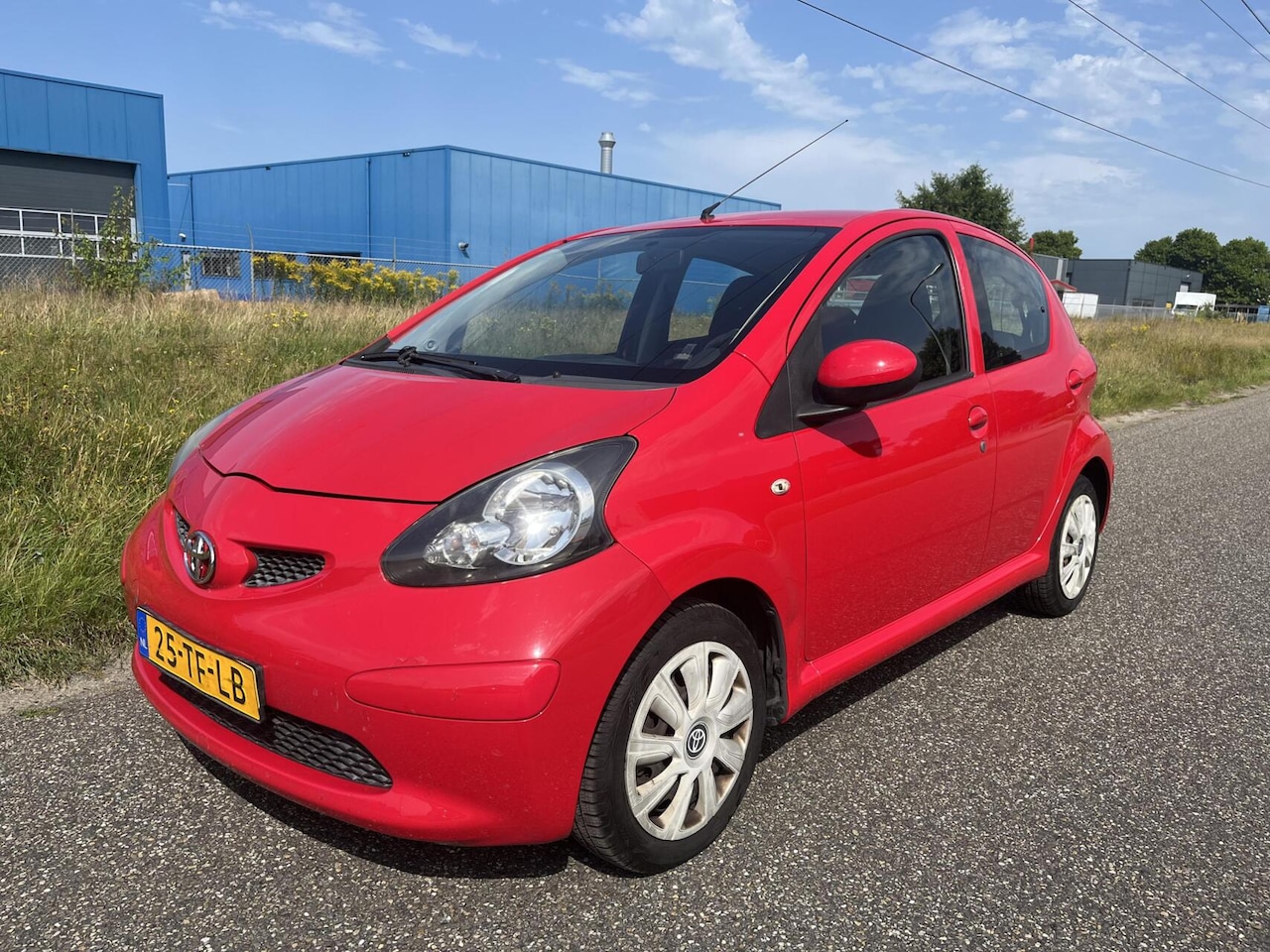 Toyota Aygo - 1.0-12V + 5-drs Nieuwe APK - AutoWereld.nl