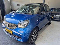 Smart Forfour - 1.0 Prime airco leer panorama dak stoelverwarming nieuwstaat