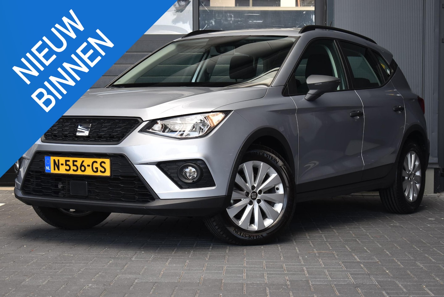 SEAT Arona - 1.0 TSI Reference / Carplay / Cruise control / Parkeersensoren achter - AutoWereld.nl