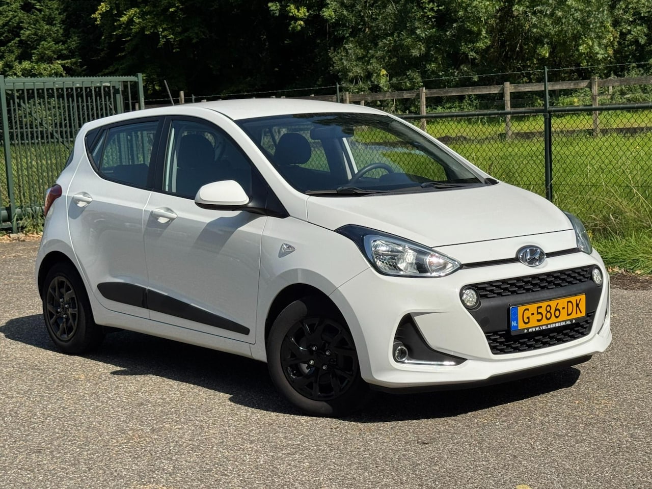 Hyundai i10 - 1.0i Comfort /Navi/Carplay/Airco/Cruise/ - AutoWereld.nl