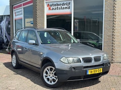 BMW X3 - 2.0d Executive - Trekhaak - stoelverwarming