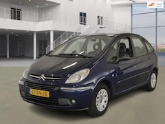 Citroën Xsara Picasso - 2.0i-16V Caractère AUT PSENSOR CRUISE 2 X SLEUTELS