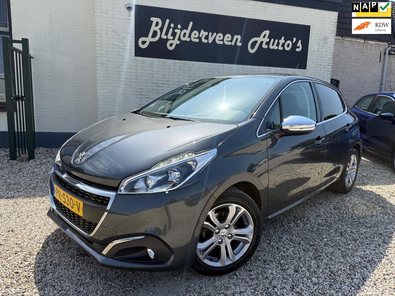 Peugeot 208 - 1.2 PureTech Allure 5Drs | 110PK | Camera | Clima | LM | Navi | Dealer Onderhouden - AutoWereld.nl