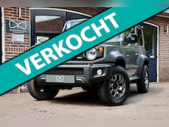 Suzuki Jimny - 1.5 Stijl 4X4 | 1E EIGENAAR | TREKHAAK | LED | CRUISE | STOELVERW. | DEALEROND