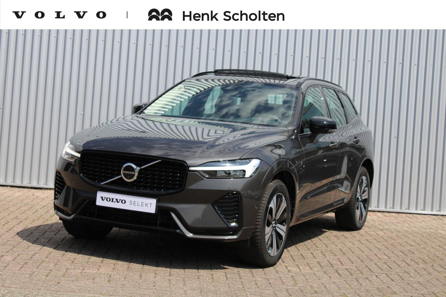 Volvo XC60 - T6 Automaat AWD Plus Dark | Verwarmbare Voor- En Achterstoelen | 360 Graden Camera | Apple - AutoWereld.nl