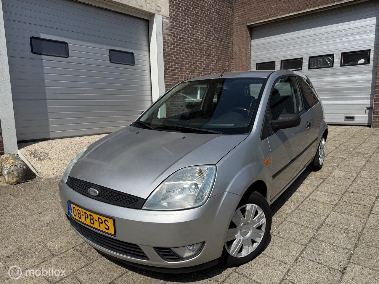 Ford Fiesta - 1.4-16V Ambiente 1.4-16V Ambiente - AutoWereld.nl