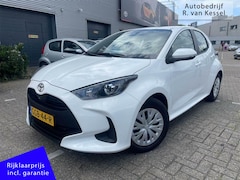 Toyota Yaris - 1.5 Hybrid 115 Comfort I Carplay I Camera I NL-auto