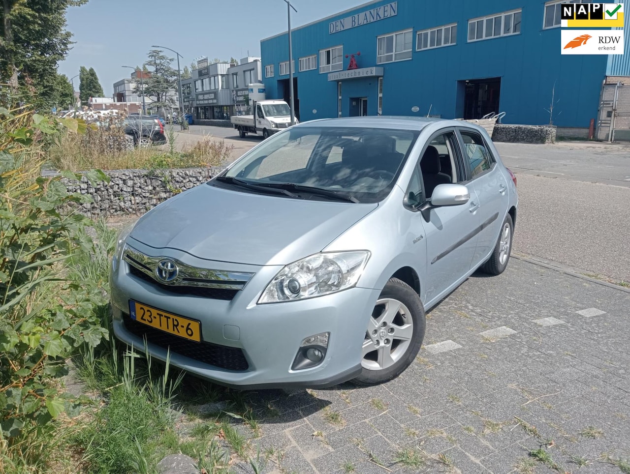 Toyota Auris - 1.8 Full Hybrid Aspiration GARANTIE - AutoWereld.nl