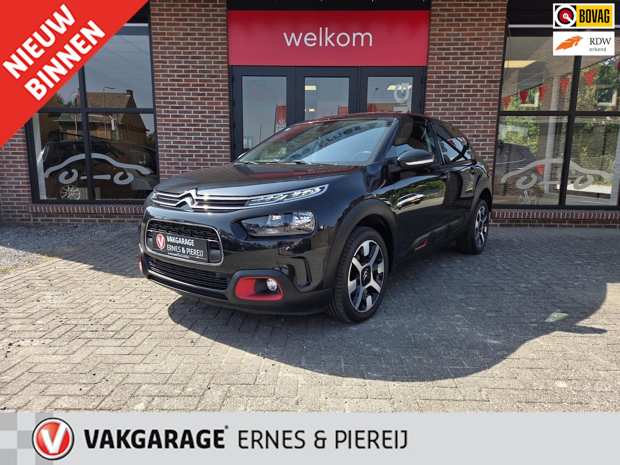 Citroën C4 Cactus - 1.2 Panoramadak!! - AutoWereld.nl