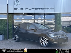 Volkswagen Golf - 1.0 eTSI DSG Active | Drive Assist | Ambient | Carplay