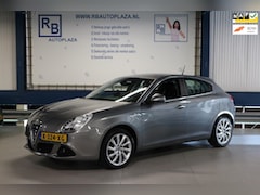 Alfa Romeo Giulietta - 1.4 T Distinctive / 170 PK / LEUKE AUTO