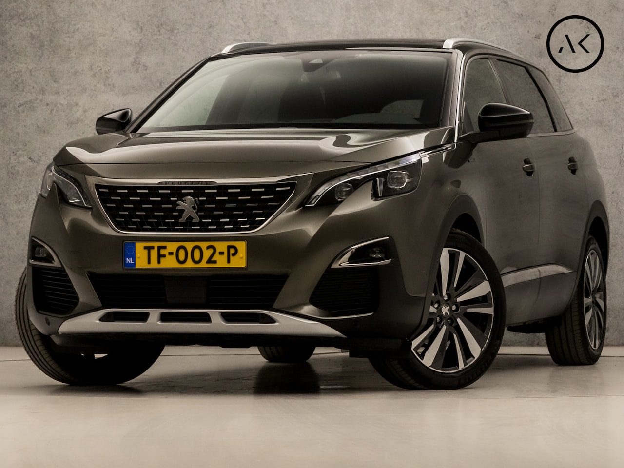 Peugeot 5008 - 1.2 PureTech GT-Line 7 Persoons (PANORAMADAK, APPLE CARPLAY, GROOT NAVI, 360 CAMERA, LEDER - AutoWereld.nl