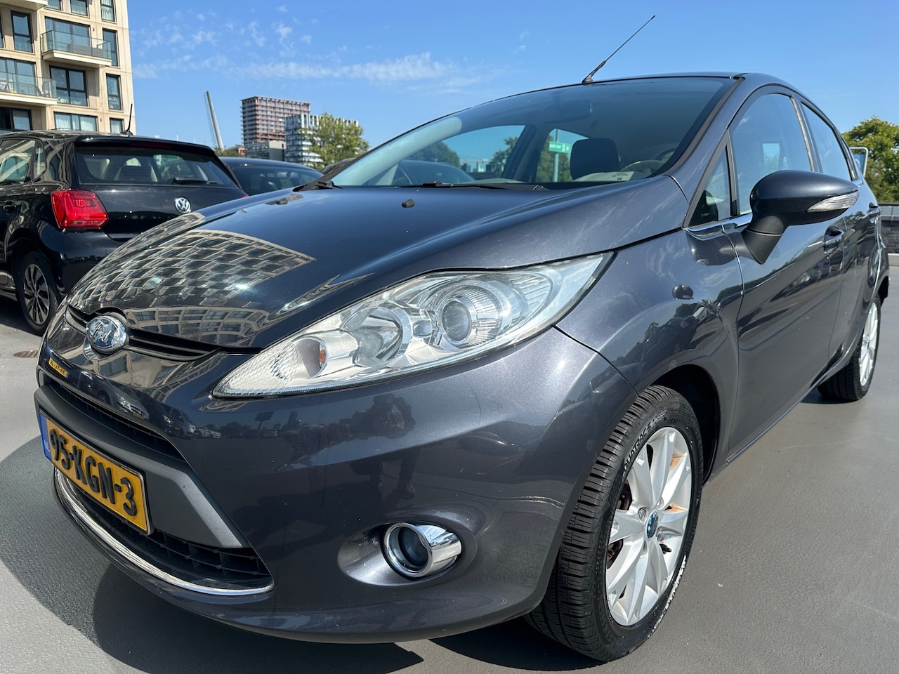 Ford Fiesta - 1.4 Ghia Airco Nieuwe Apk Nette Auto - AutoWereld.nl