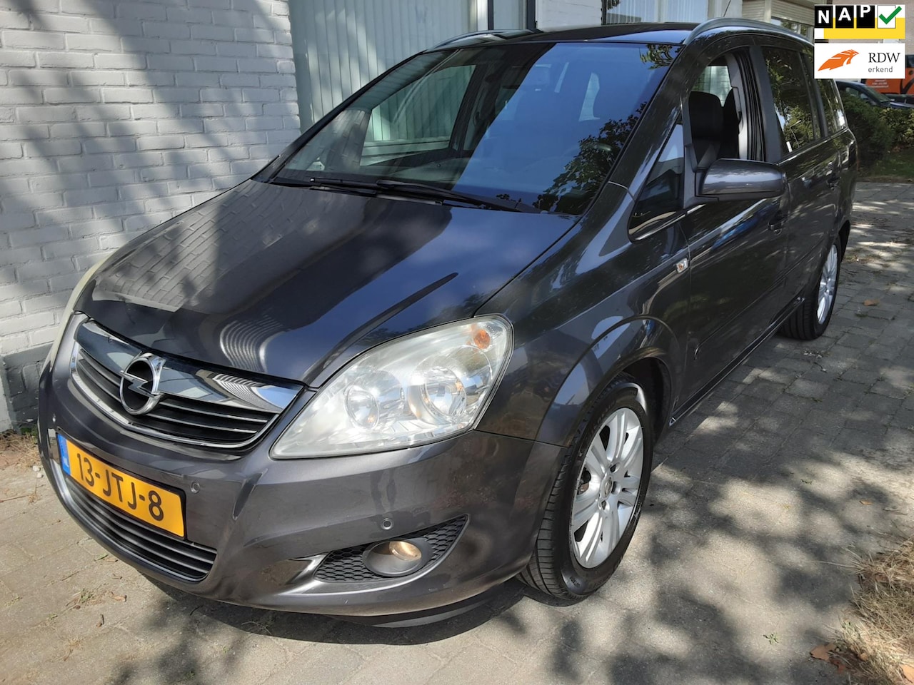 Opel Zafira - 1.8 Cosmo 1.8 Cosmo - AutoWereld.nl