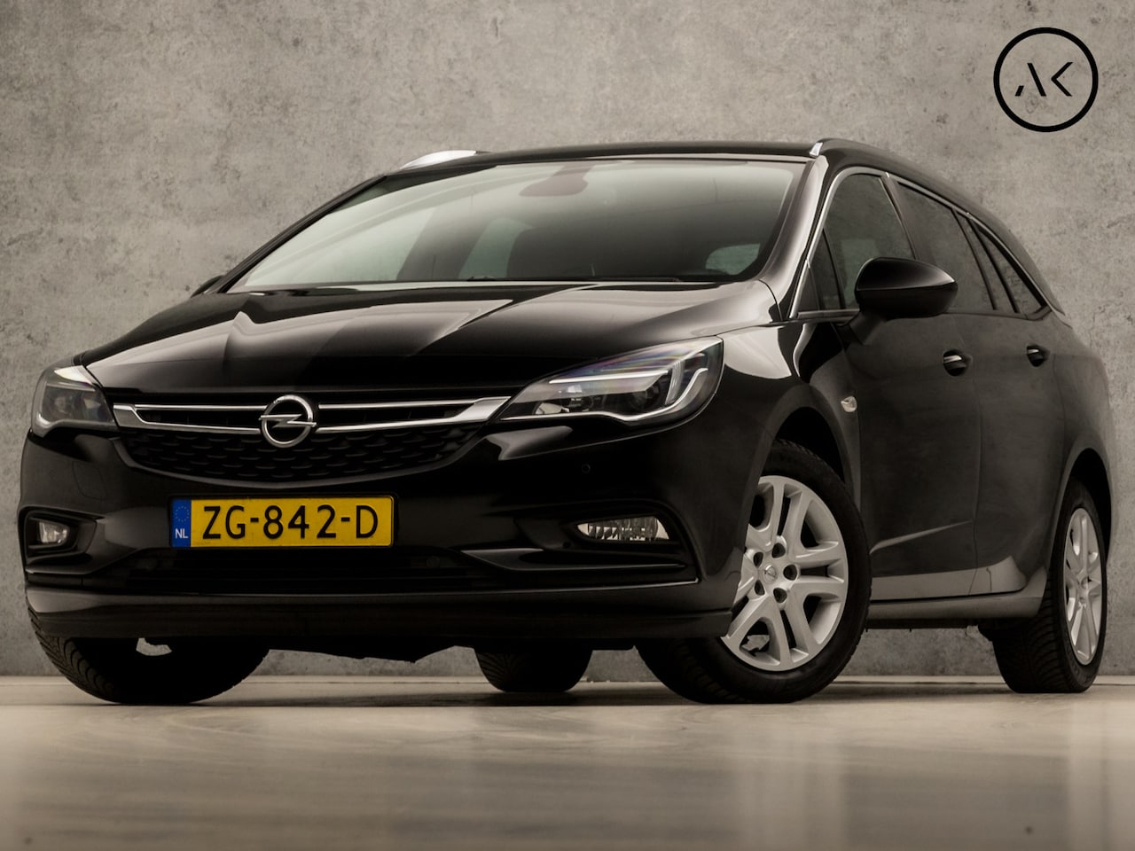 Opel Astra Sports Tourer - 1.0 Turbo Sport (APPLE CARPLAY, GROOT NAVI, CLIMATE, SPORTSTOELEN, LEDER, PARKEERSENSOREN, - AutoWereld.nl