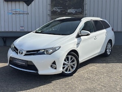 Toyota Auris - 1.8 Hybrid Lease | Panoramadak | Navi | NL-auto