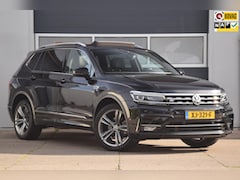Volkswagen Tiguan Allspace - 2.0 TDI Highline Business R PANORAMADAK/TREKHAAK/LEER PAKKET