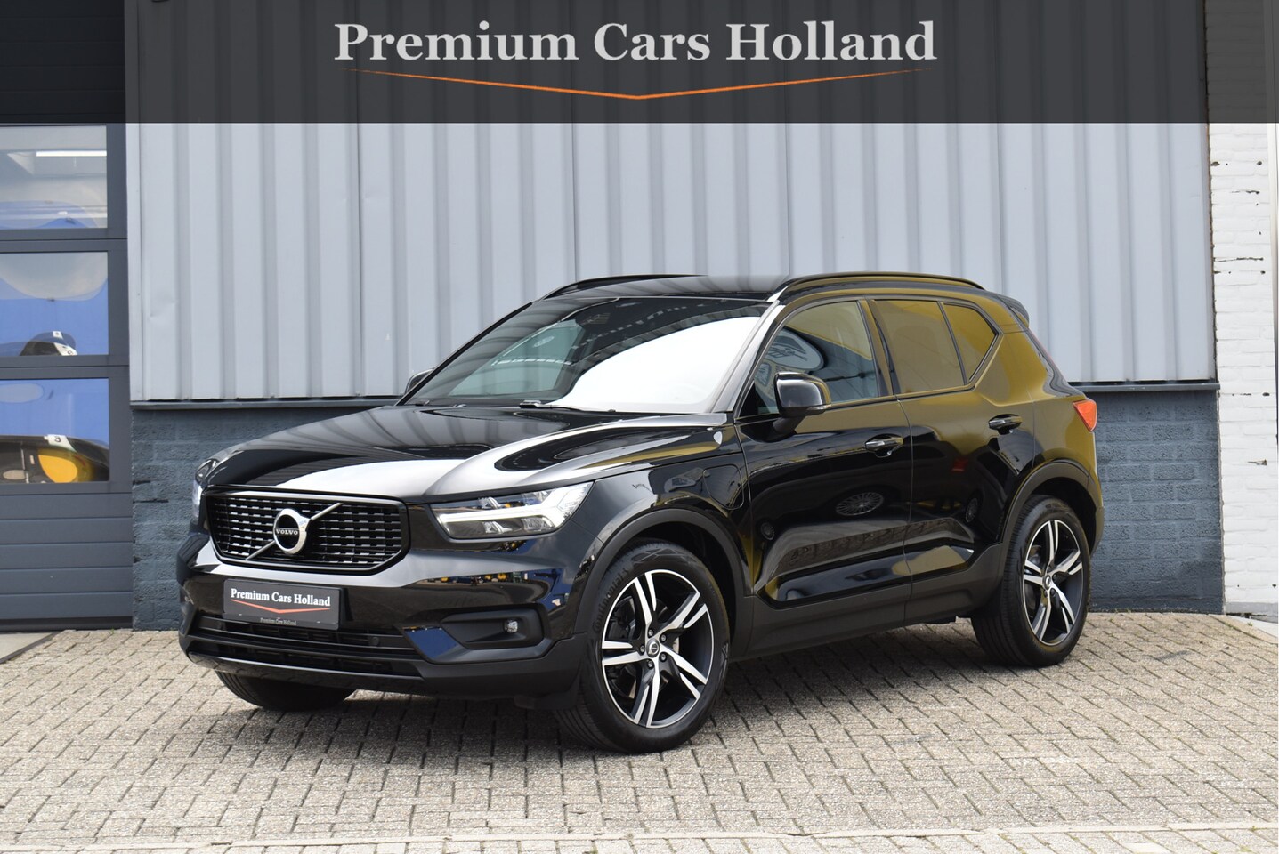 Volvo XC40 - 1.5 T5 Recharge R-Design 262 Pk Leder Navi Camera ACC 19 Inch - AutoWereld.nl