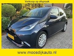 Toyota Aygo - 1.0 VVT-i x-play Airco/ 5 Drs/ Orig NL auto/ met NAP/ Nw-APK/ verkoop op afspraak 06-53226