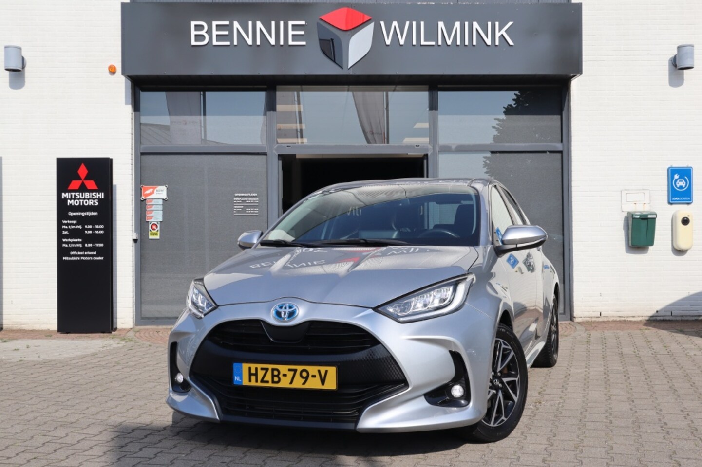 Toyota Yaris - 1.5 Hybrid Dynamic Keyless/AdaptiveCruise/Apple/AndroidAuto - AutoWereld.nl