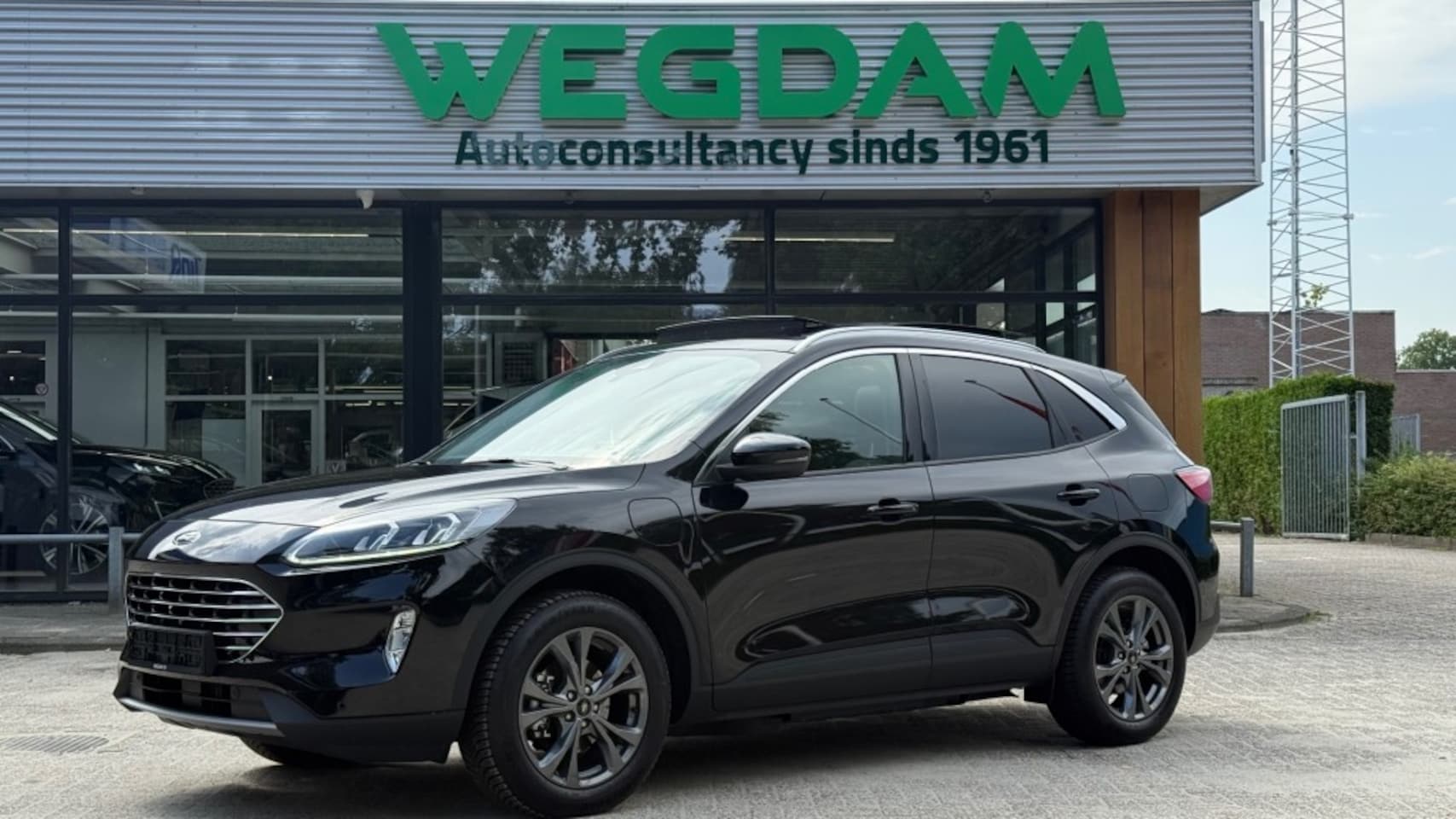 Ford Kuga - 2.5 PHEV TITANIUM X / Panorama+AGR-sportst+Trekh+Winter+18inch - AutoWereld.nl