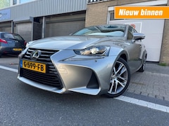 Lexus IS - 300h Hybrid Edition 30 ACC OPENDAK LEER PRIMA AUTO APK 9-2026