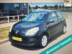 Renault Twingo - 1.2 Authentique/airco/dealer-onderhouden/2 sleutels/weinig km/ plaatje