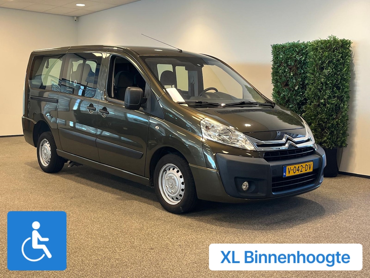 Citroën Jumpy - L3H1 Rolstoelbus XXL-Ombouw 150cm 5+1 - AutoWereld.nl