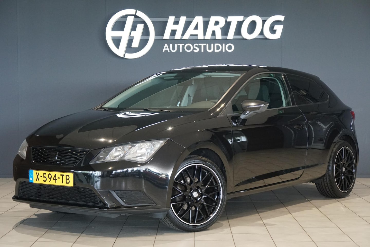 SEAT Leon SC - 1.2 TSI Sport + AIRCO / 18'' VELGEN / STUURBEDIENING - AutoWereld.nl
