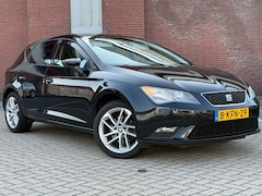 SEAT Leon - 1.6 TDI Style|CLIMA|NAVI|PDC|CRUISE|TREKHAAK