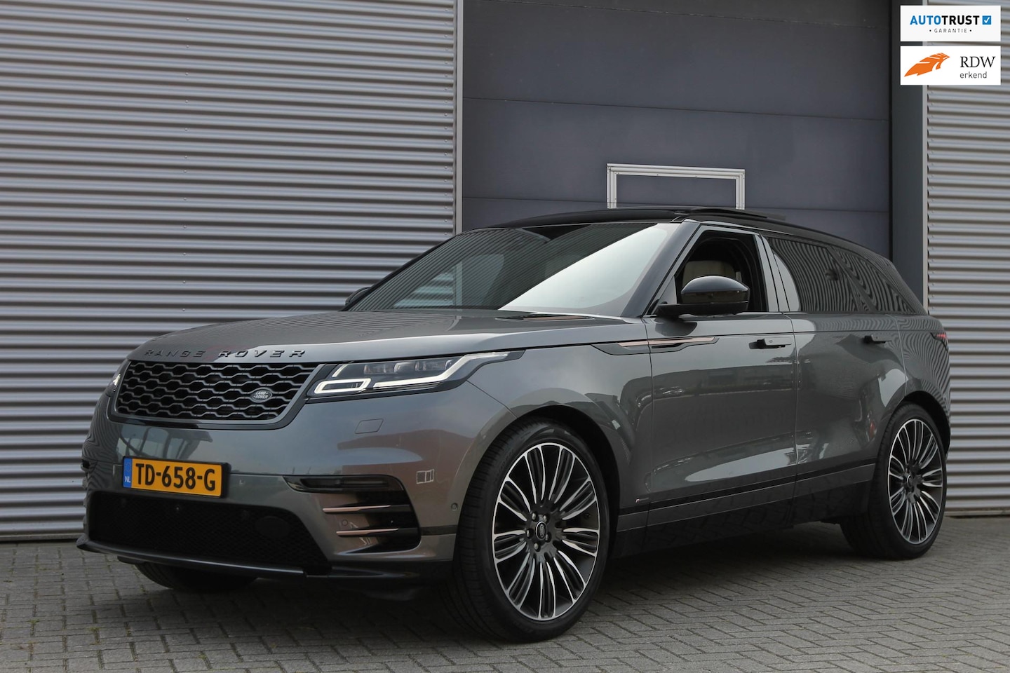 Land Rover Range Rover Velar - 3.0 V6 AWD First Edition 3.0 V6 AWD First Edition - AutoWereld.nl