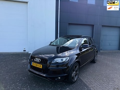 Audi Q7 - 4.2 TDI quattro 7p S-Line Bose Pano Bomvol