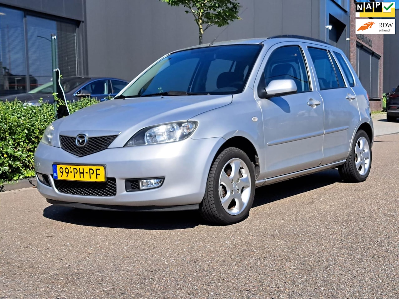 Mazda 2 - 1.4 Touring EXPORT AIRCO - AutoWereld.nl