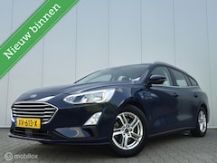Ford Focus Wagon - 1.0 ECOBOOST TREND EDITION/LED/STOELVERWARMING/CARPLAY/16''LMV