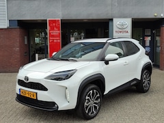 Toyota Yaris Cross - 1.5 Hybrid 130 Dynamic NIEUW DIRECT LEVERBAAR BLIND SPOT PARK-SESNOREN CLIMA LM-VELGEN 17"