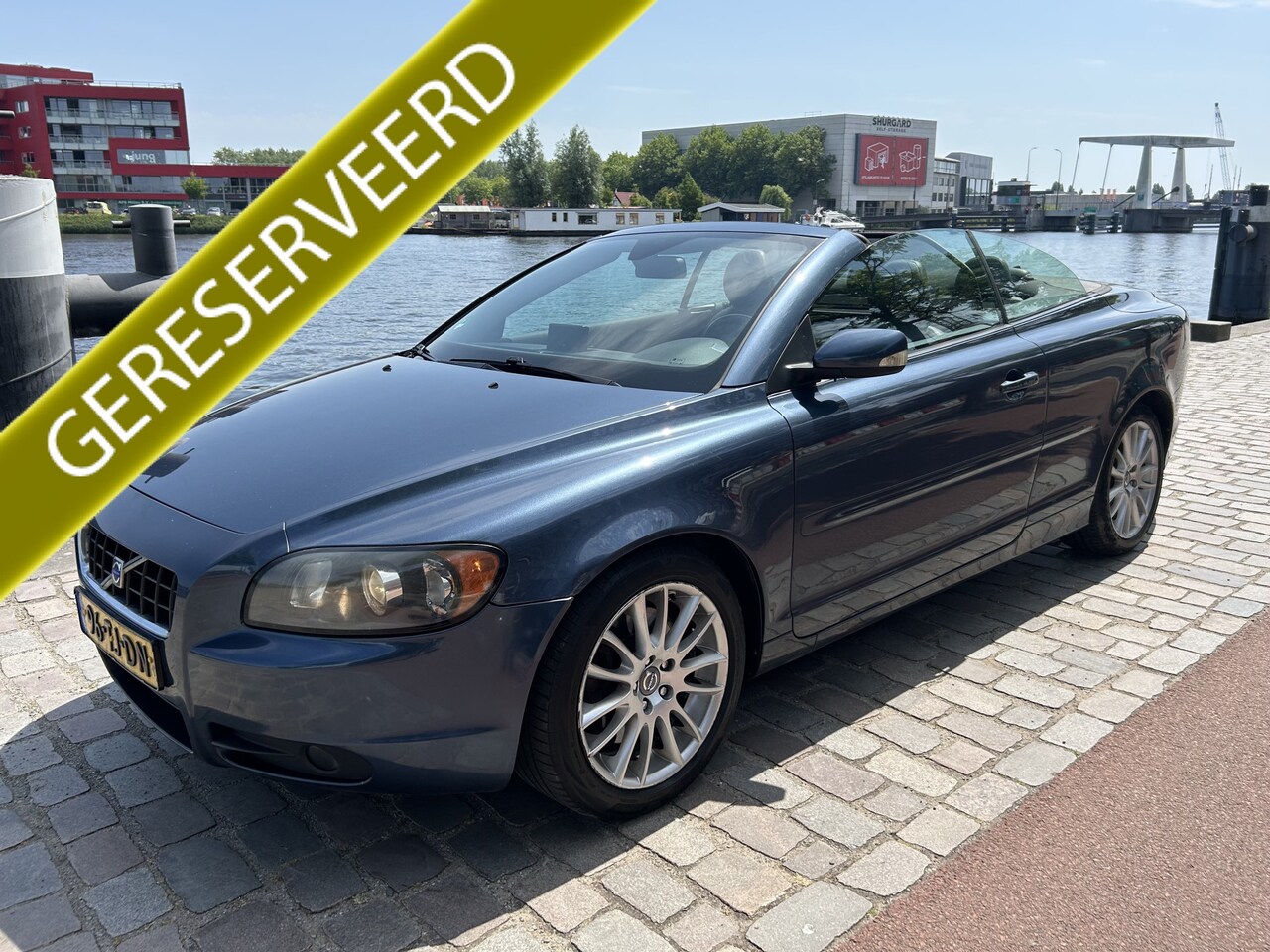 Volvo C70 Convertible - 2.4i Momentum Automaat Navi Leder - AutoWereld.nl