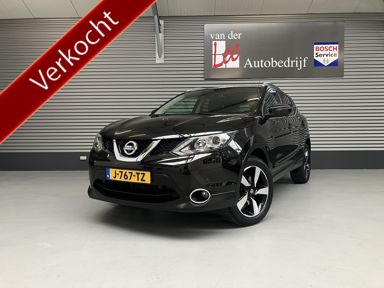 Nissan Qashqai - 1.2/PANORAMA/360 CAM/TREKH/18 INCH/KEY-LESS/ENZ - AutoWereld.nl